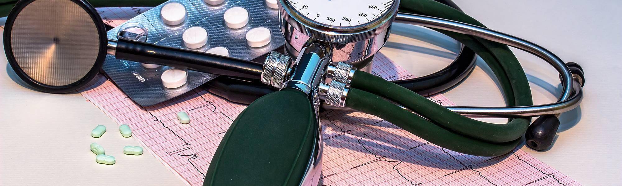 Stethoscope and electrocardiogram